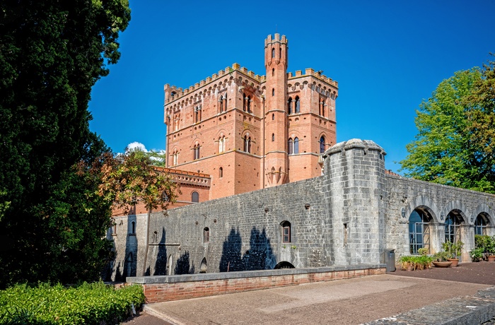 Vinslottet  Castello di Brolio i Toscana