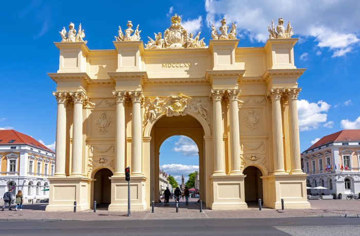 Byporten Brandenburger Tor i Potsdam, Brandenburg i Tyskland