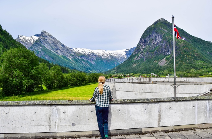 Udsigt fra Norsk Bremuseum - Gletsjermuseum i Fjærland