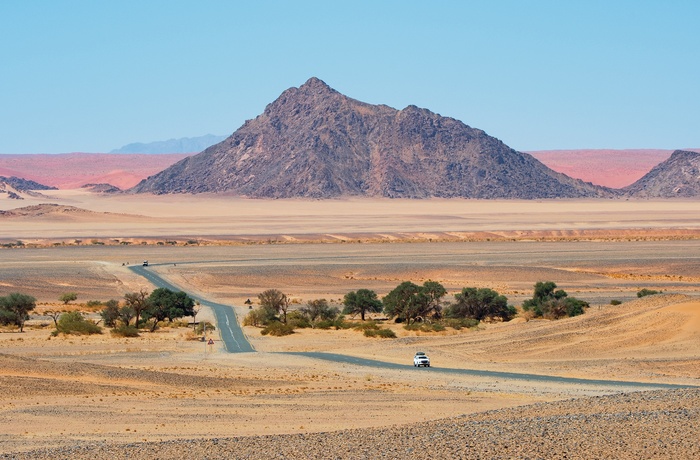 Vej gennem Namib-Naukluft National Park i Namibia