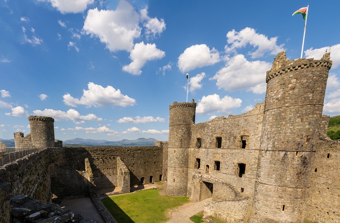 Wales - den indre borggård på Harlech Castle