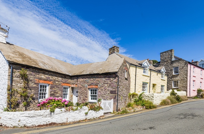 Wales, Pembrokeshire - smukke farverige huse i St. Davids