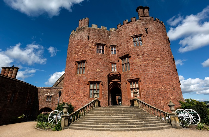 Wales, Welshpool - indgangen til Powis Castle