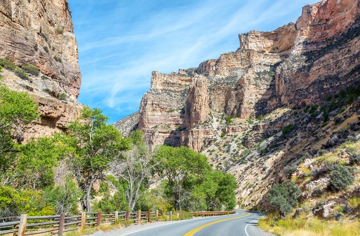 Highway 14 gennem Shell Canyon i Wyoming - USA