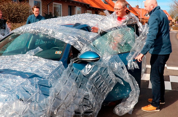 Sjov video: Bliv i din egen boble - kør trygt på kør-selv-ferie i egen bil eller lej en autocamper
