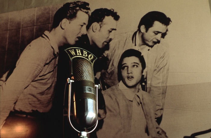 HI_USA_Memphis_Elvis_08.jpg