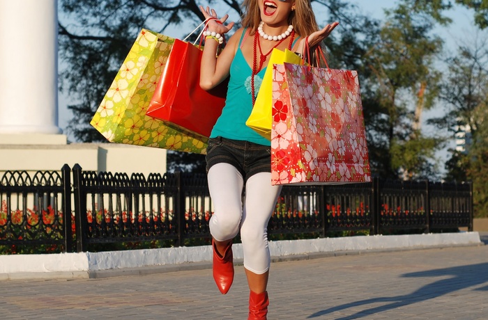 09_HI_Shopping_2.jpg