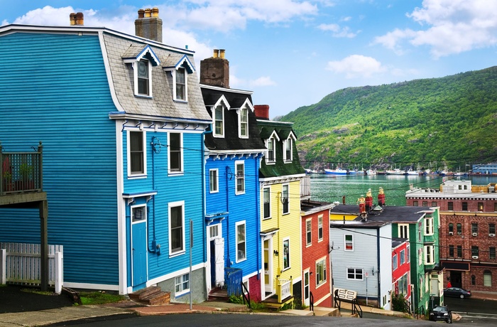 12_HI_CAN_St_Johns_huse_havn_1.jpg