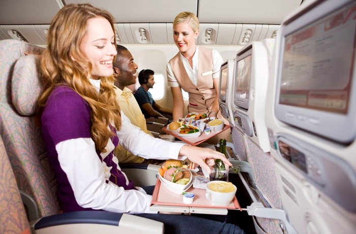 Boeing 777 Economy Service.jpg