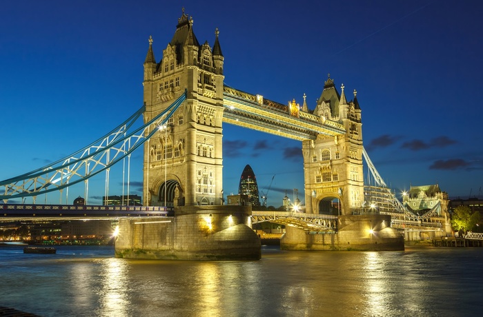 13_HI_London_Tower_Bridge_1.jpg