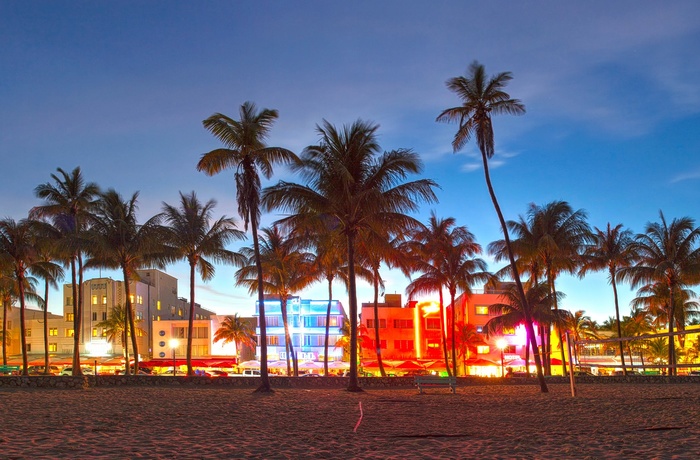 Ocean Road i Miami om aftenen