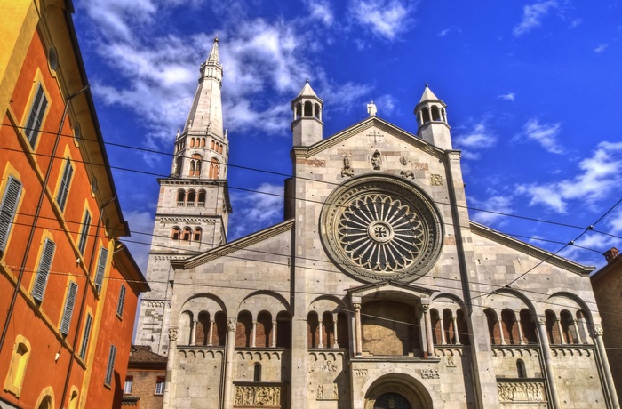 15_HI_IT_Emilia_Romagna_Modena_Katedral.jpg