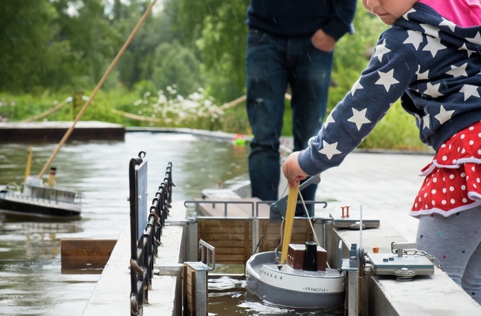 Lån både til at sejle på kanalerne i Eidsborg