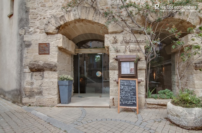 Le Moulin de Lourmarin, Les Collectionneurs