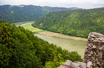 Udsigt til Donau fra ruinerne af Haichenbach slottet, Østrig