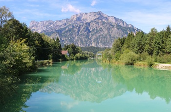 Skøn bjergsø nær Puch i Østrig