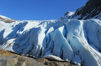 Svartisen gletsjer Foto VisitHelgeland