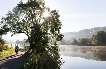 Foto: På cykel langs Essen i Midttyskland - © EMG, Daniel Mueller