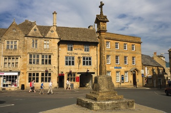 Cotswolds, Stow-On-The-Wold, Market Square