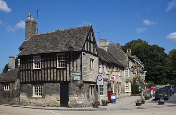 Cotswolds, Fairford, The Bull