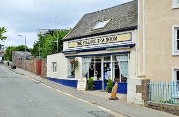 Tearoom, St. Martin_ La Rue de la Croix au Maitre