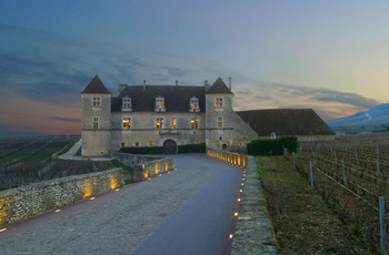 Aften ved Chateaux du Clos de Vougeot Bourgogne