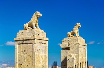 Castillo de San Fernando i Alicante, Spanien