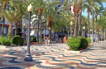 Promenaden Paseo de Explanada i Alicante, Spanien