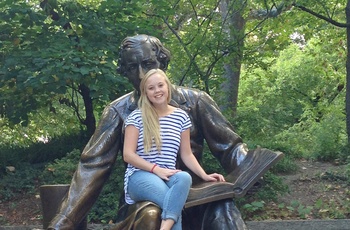 Anna i Central Park, New York - rejsespecialist i Aarhus