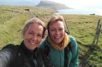 Anne og Hanne T på tur, Nólsoy - Færøerne