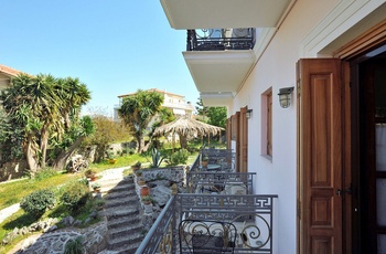 Archontiko Art Hotel i Galaxidi - Terrasser