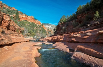 Rock Slide State Park ved Oak Creek Canyon, Arizona i USA