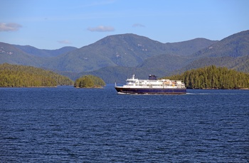 Færge på Inside Passage ruten i British Columbia