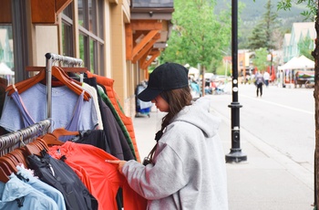 På shopping i Banff - Alberta - Canada