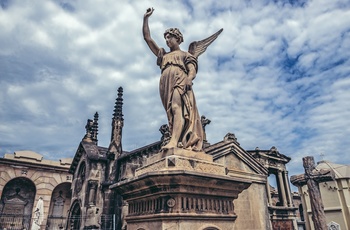 Imponerende gravplads i Poblenou Cemetery, Barcelona