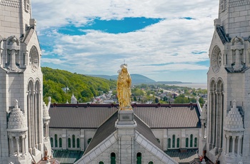 Basilikaen Sainte Anne de Beaupré – Quebec-provinsen, Canada