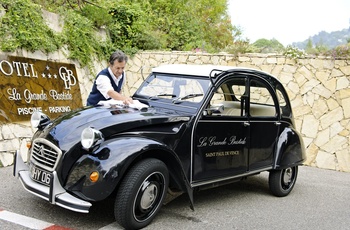 La Grande Bastide, Les Collectionneurs