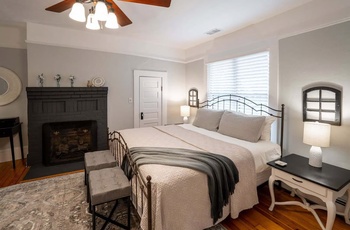 Beechwood Inn B&B, Savannah Suite