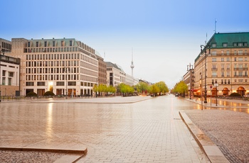 Unter den Linden og Pariser Platz i Berlin, Tyskland