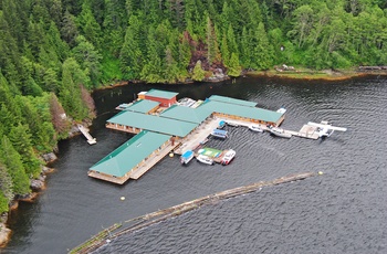 Knight Inlet Lodge i British Columbia, Canada