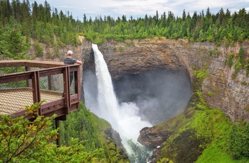 Vandfaldet Helmcken Falls i Wells Gray Provincial Park, British Columbia i Canada