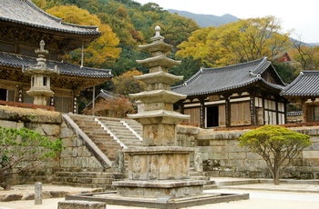 Buddhistisk tempel i Jirisan National Park - Sydkorea