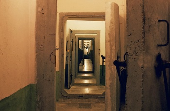 Bunk'Art 1 lidt udenfor Tirana, Albanien - Foto: Miguel Alcantara, Unsplash
