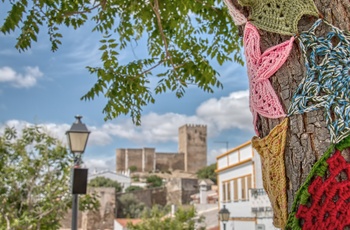 Broderi på træ i byen Mertola - Portugal