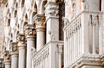 Ca' d'Oro Det Gyldne Hus i Venedig
