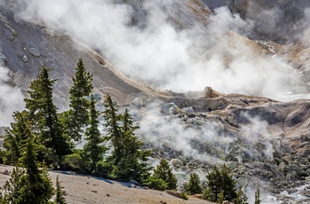  Bumpass Hell i Lassen Volcanic National Park, Californien