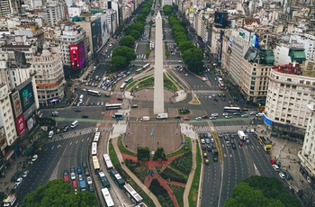 Obelisco de Buenos Aires på Plaza de la Repúblicai  Buenos Aires, Argentina - Foto: Gabriel Ramos, Unsplash
