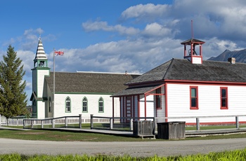 Kirke og skole i kulturarvsbyen Fort Steele i British Columbia - Canada
