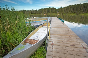Kanoer og sø i Cypress Hills Interprovincial Park - Canada