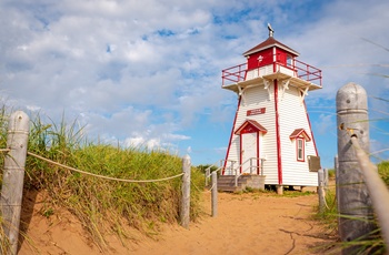 Covehead fyrtårn i Prince Edward Island National Park, New Brunswick i Canada
